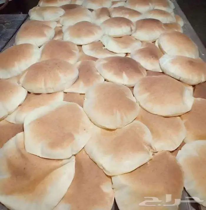صنايعي معلم خبز ابيض وبر فرد يدوي 1