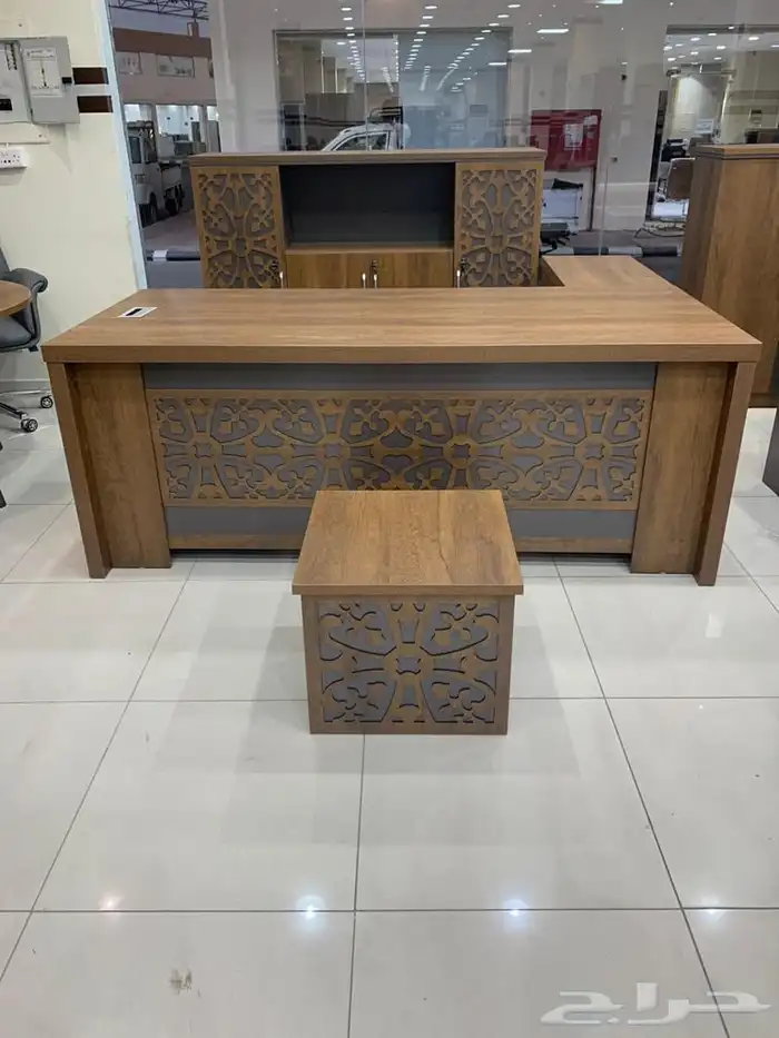 Workstations جديد محطات عمل ورك ستيشن رباعي و مكتب بارتيشن 15