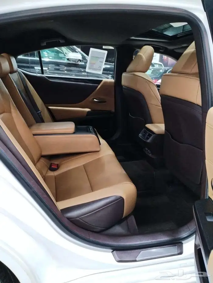 لكزس 2020 ES350 ( بحاله الوكاله ) 15