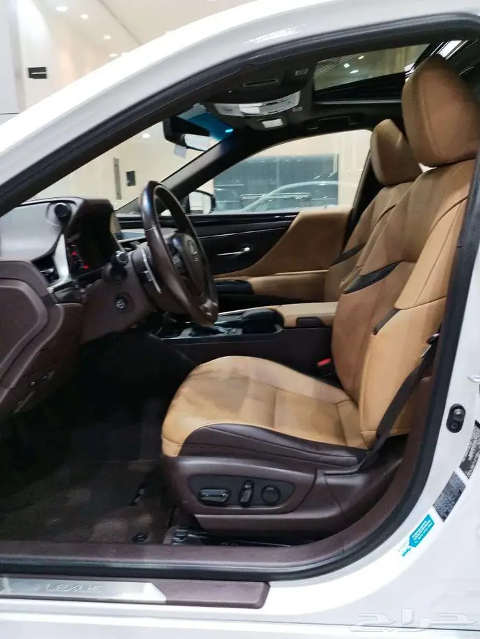 لكزس 2020 ES350 ( بحاله الوكاله ) 10