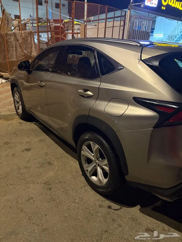 لكزس 2015 nx200t 0