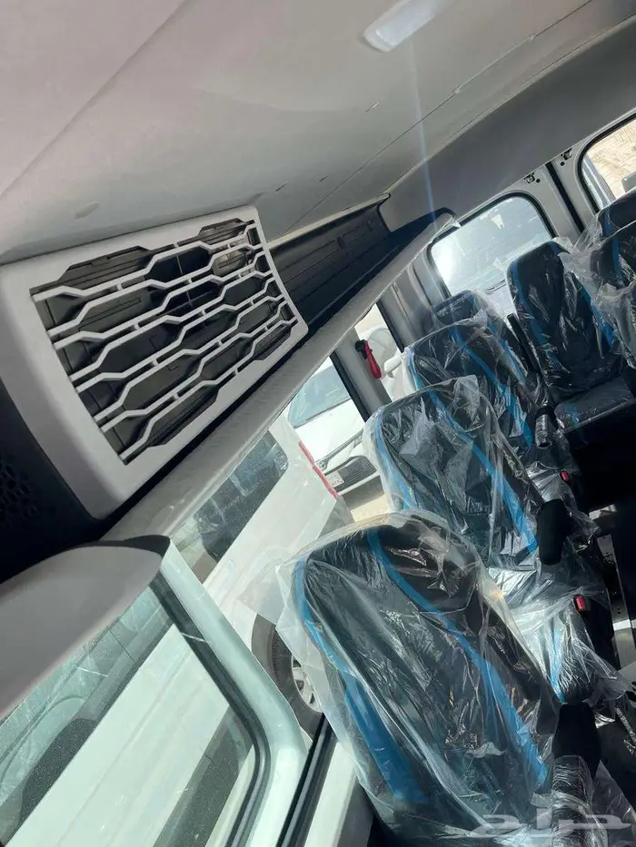 باص فورس اوربيانا 14 و 17 راكب 2.6 ديزل 2025 21