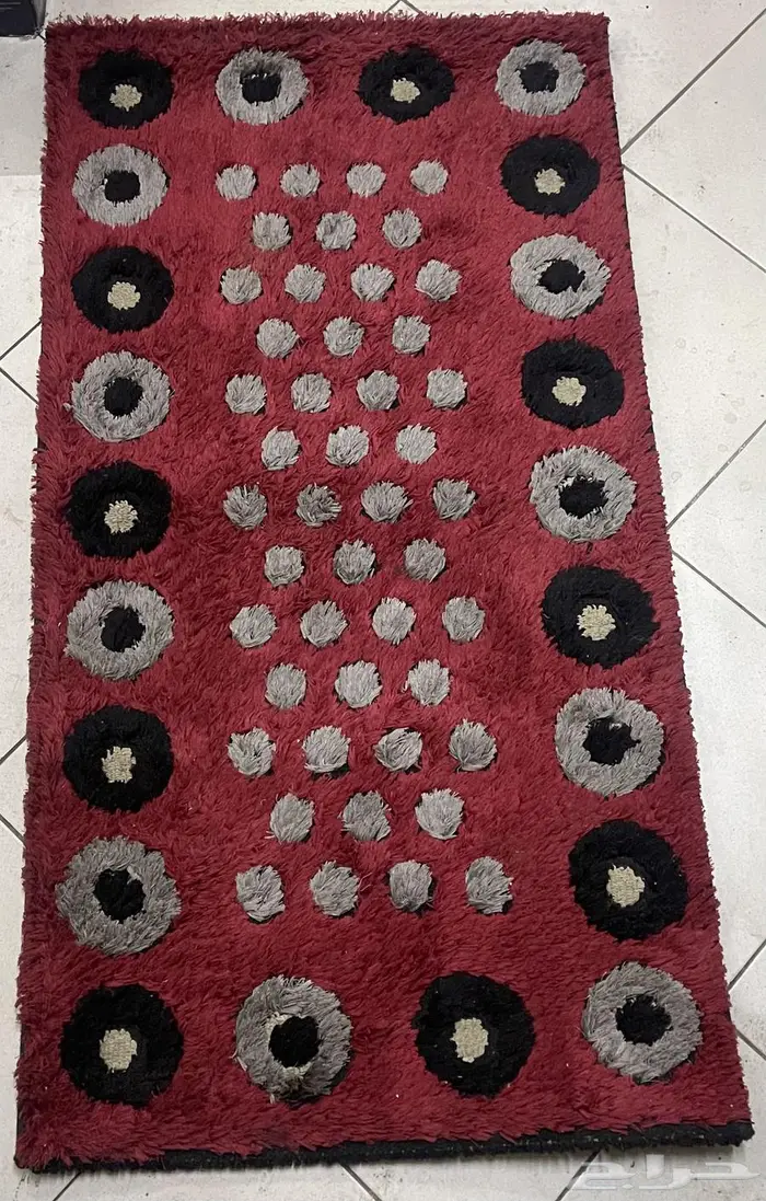 سجاد بحالة ممتازة 0
