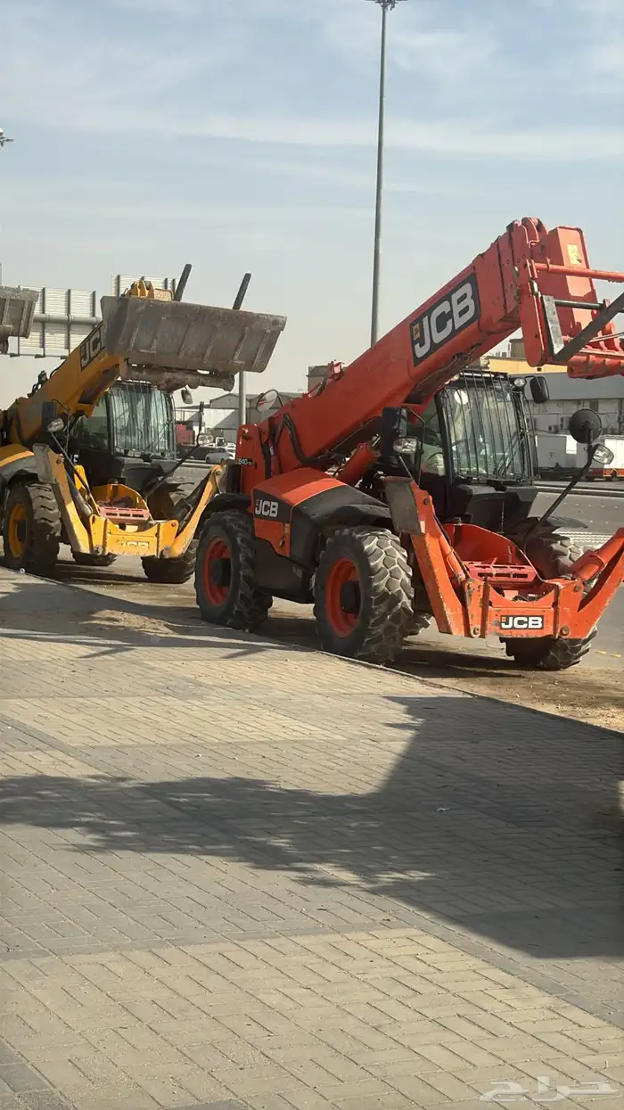 رافعات شوكيه سيزر لفت مان لفت تليهندر جي سي بي 3