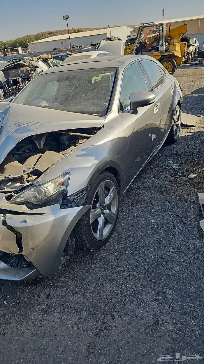 لكزس IS350 تشليح قطع غيار 0