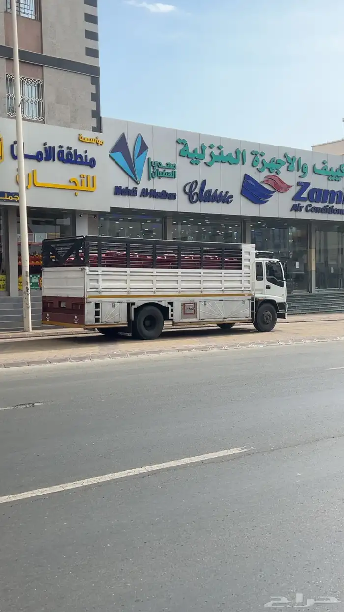 لوري داخل خميس مشيط وخارجه 0