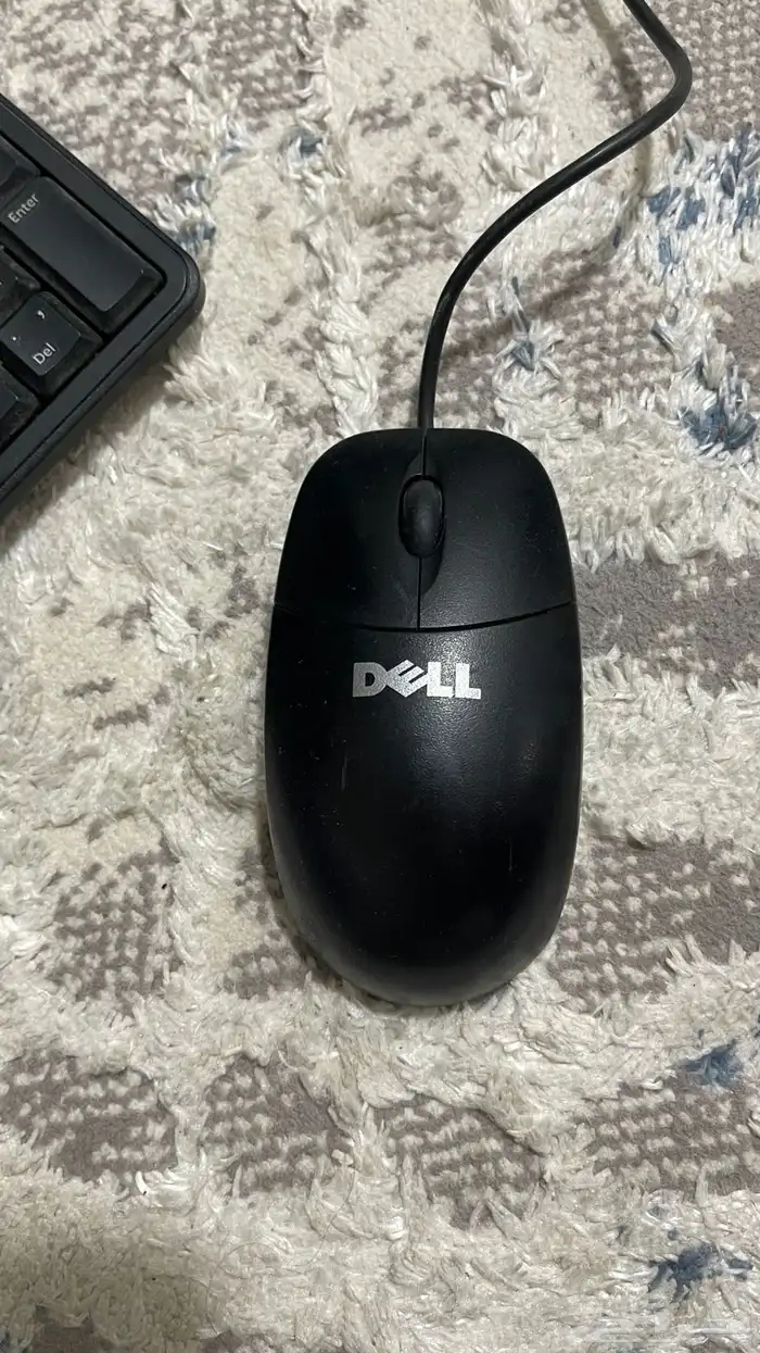 للبيع كمبيوتر pc DELL 3