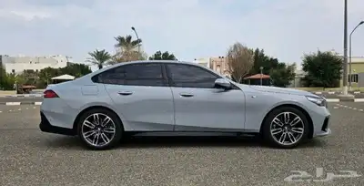 بي ام دبليو 520i 2