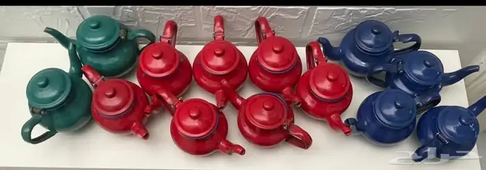 ترمس كاروهات احمر صغير. ترمس ضغاط كبير. للاستراحات 9