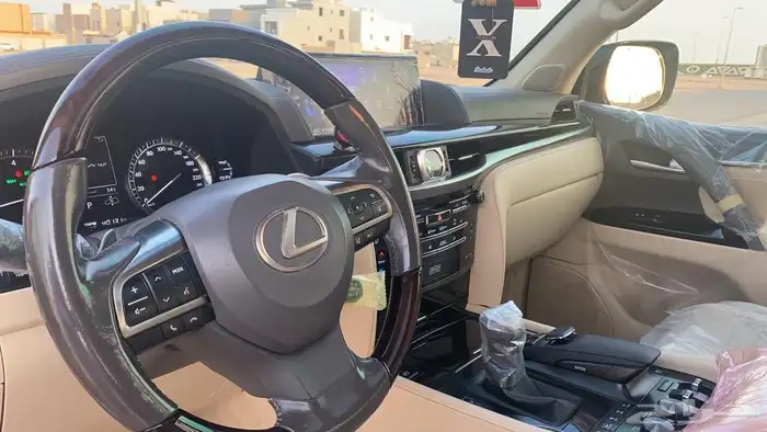 لكزس 6