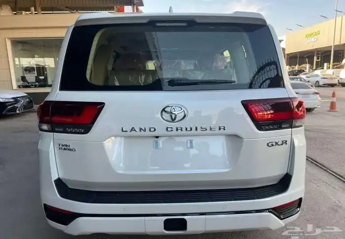تويوتا لاند كروزر 2025 بنزين GXR 2 كاش واقساط 1