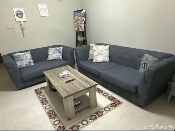 طقمين كنب للبيع 0