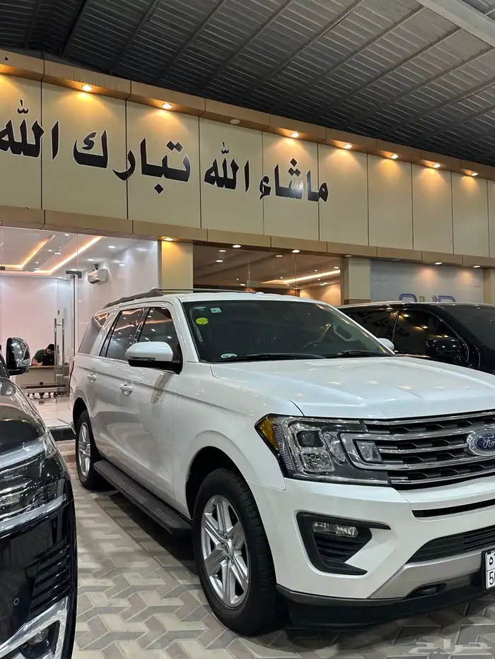 فورد اكسبديشن 2018 XLT ممشى قليل 1