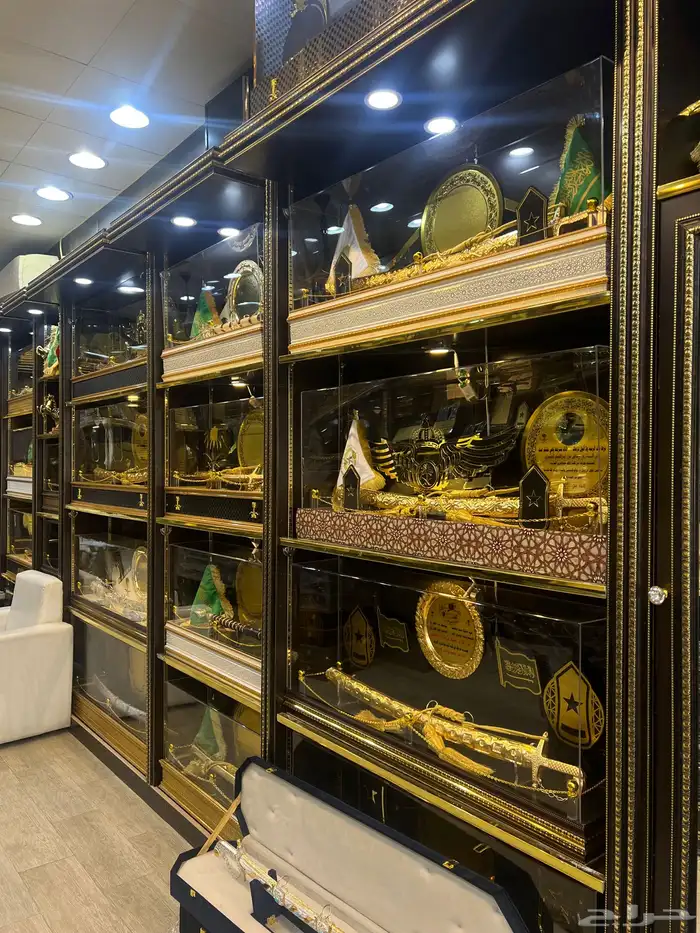 هدايا تخرج ضباط دروع سيوف هدايا سيوف هدايا دروع 8