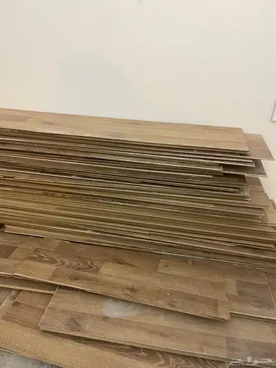 باركيه 62 لوح بطول متر مستخدم بحاله جيده 0