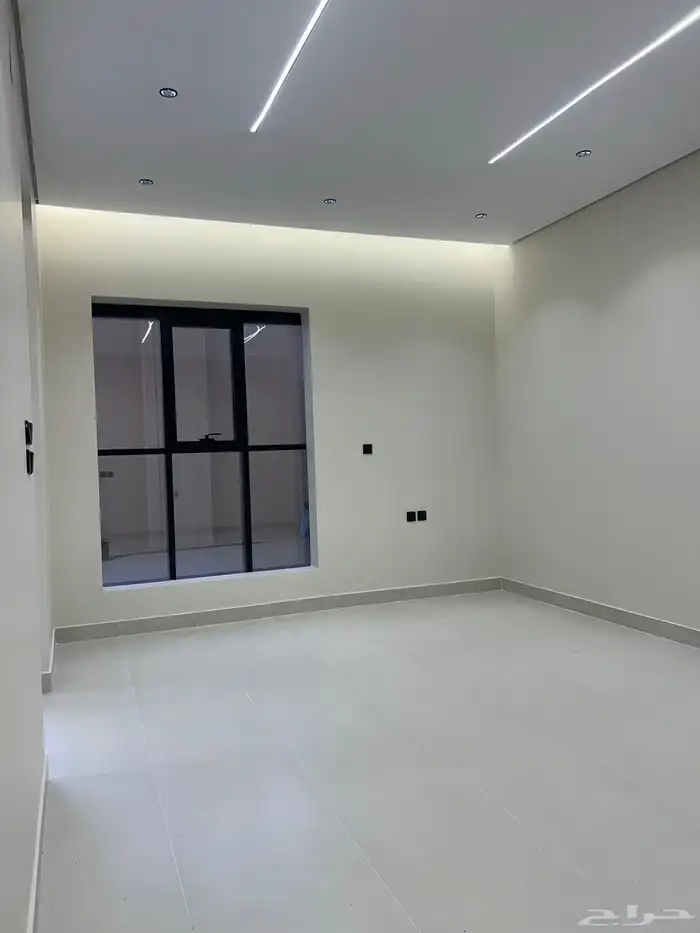 عرض فاخر فلة مساحة 400 م للبيع 6