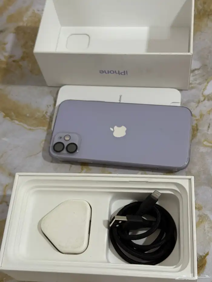 آيفون 11 العادي iPhone 11 Apple 8