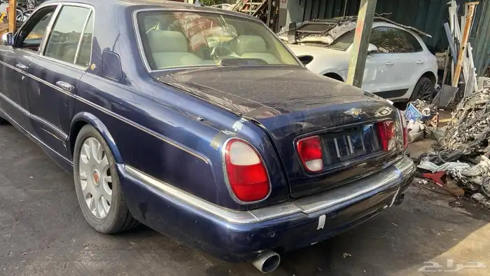 قطع غيار بنتلي بلو 2004 (تم البيع) 2