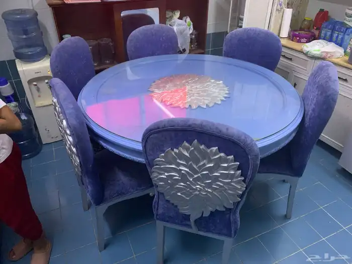 طاولة طعام 0