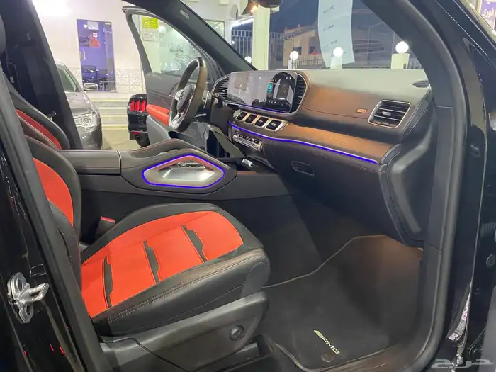 مرسيدس GLE53 AMGجفالي مخزن 15