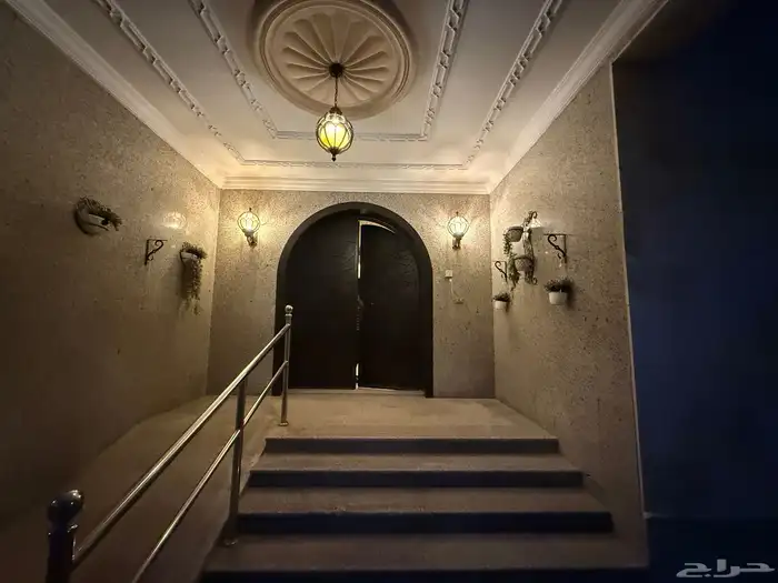فيلا للبيع بحي النهضة بمدينة جده 0