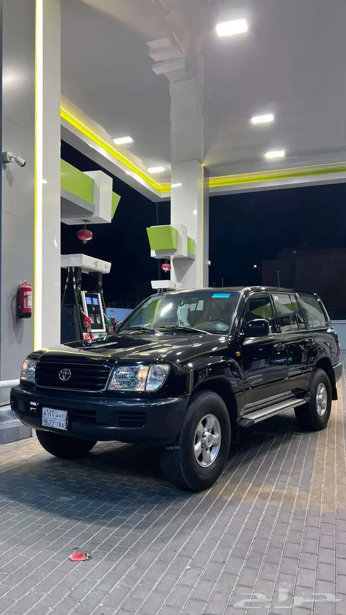 لاندكروزر 2000 1