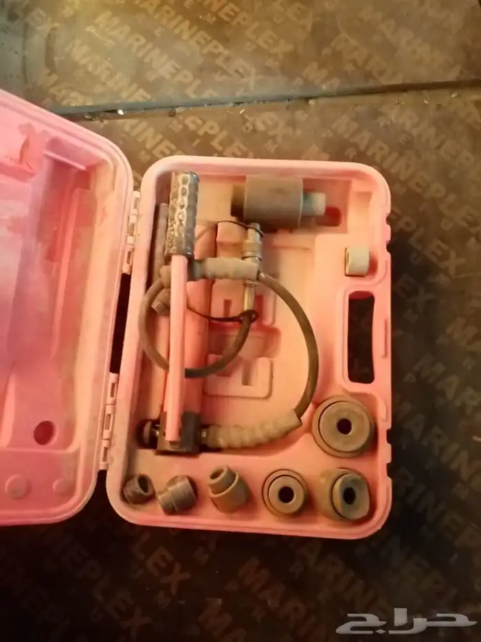 بيع أدوات 38