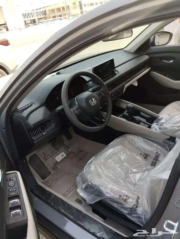 هوندا اكورد LX ستاندر سعودي 2025 5
