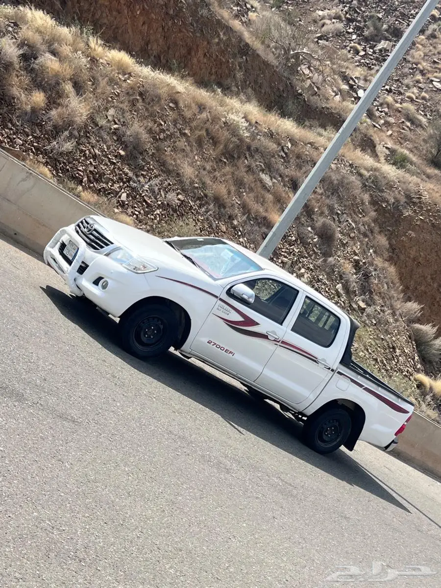 هايلوكس للبيع 20