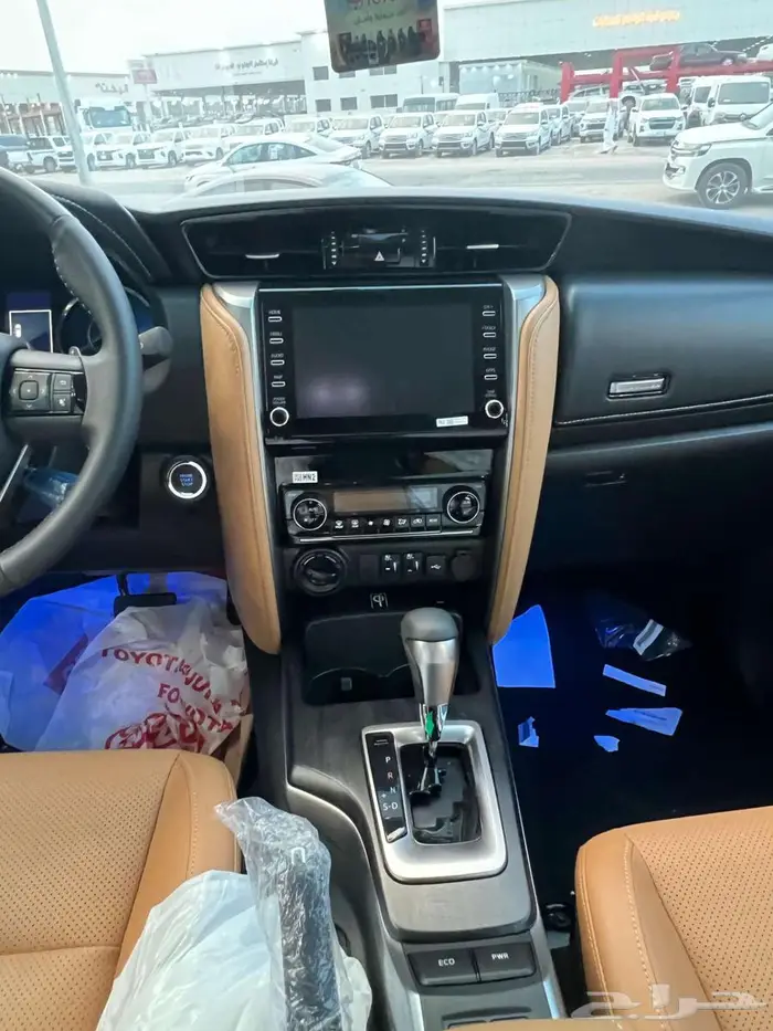 تويوتا فورشنر VX3 موديل 2025 10
