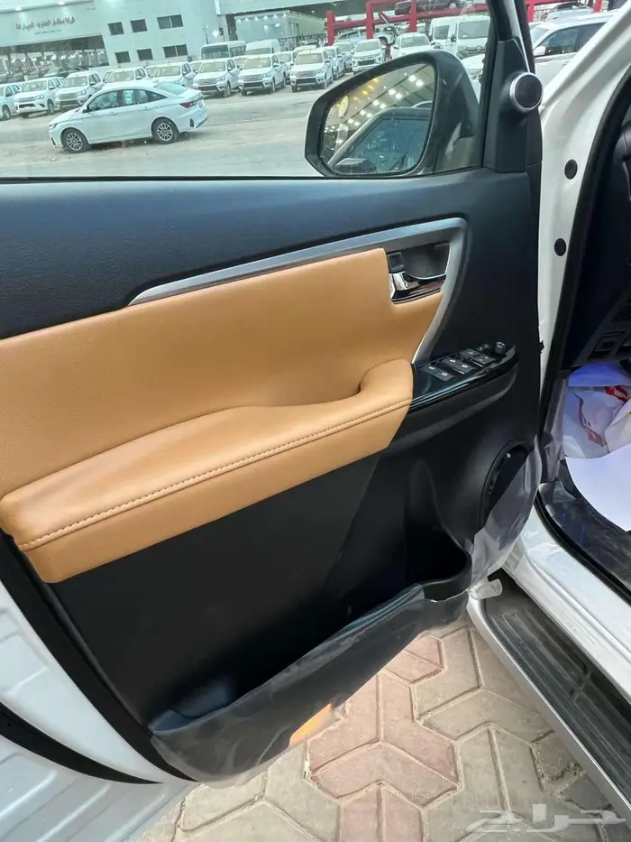تويوتا فورشنر VX3 موديل 2025 2