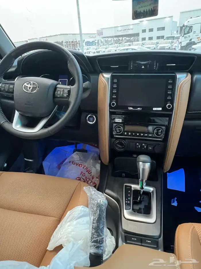 تويوتا فورشنر VX3 موديل 2025 3