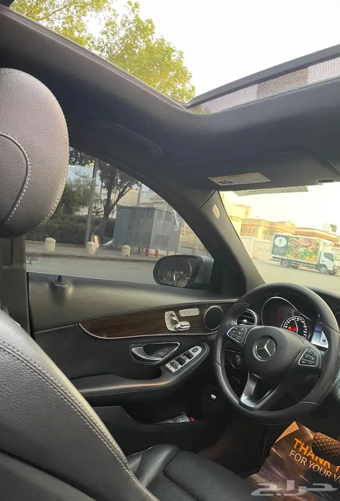 مرسيدسC300 موديل 2018 7