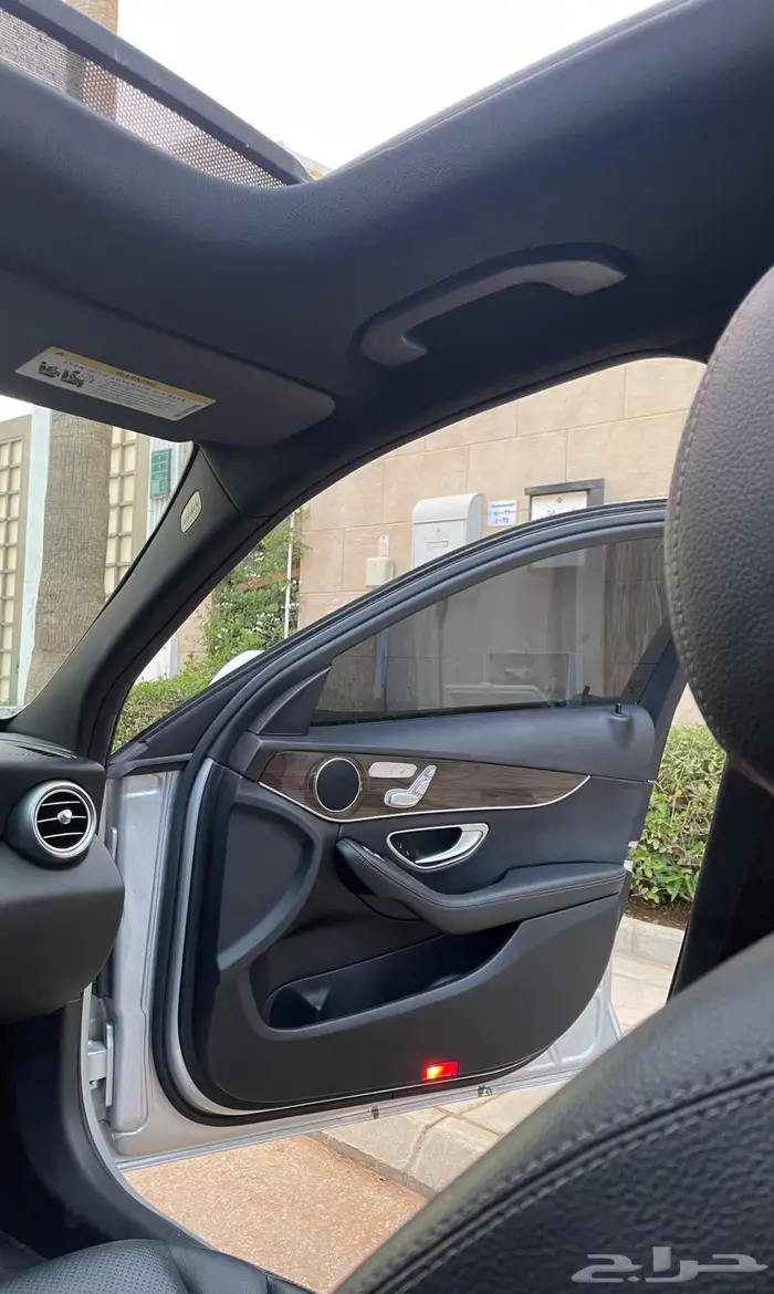 مرسيدسC300 موديل 2018 5