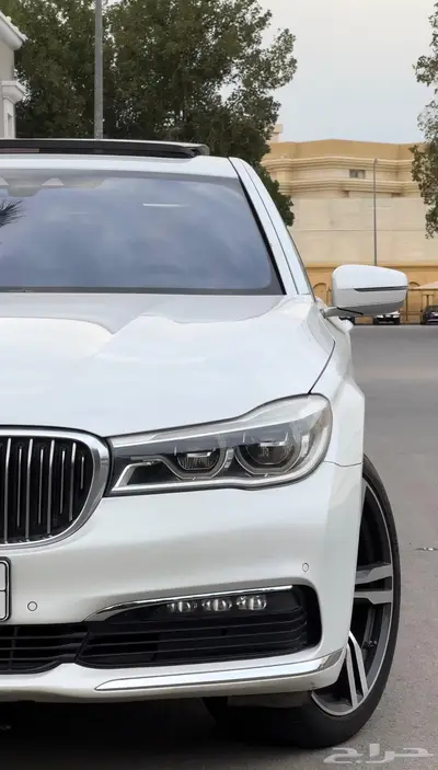 تم البيع بي ام دبليو 2018 9