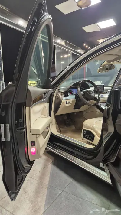 Audi A8L 2015 24