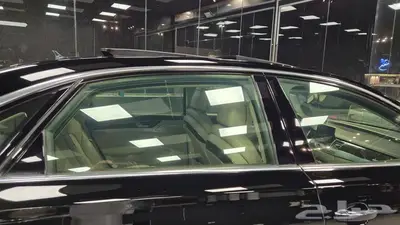 Audi A8L 2015 25