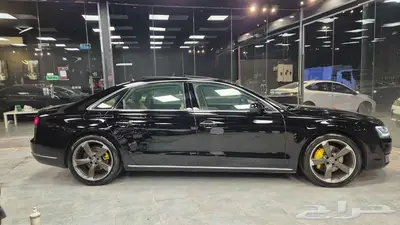Audi A8L 2015 12