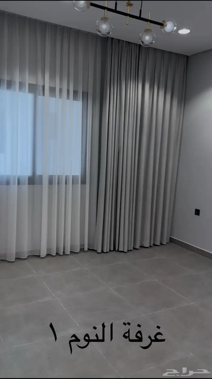 شقه 4 غرف مفروشه جديده حي السيف 6