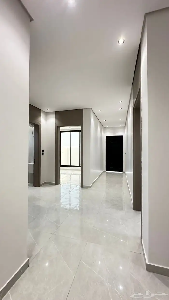 للبيع شقق دبلكس الحي العاشر خلف آلسعودي الألماني 20