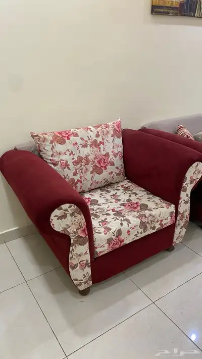 كنب للبيع شبه جديد 0