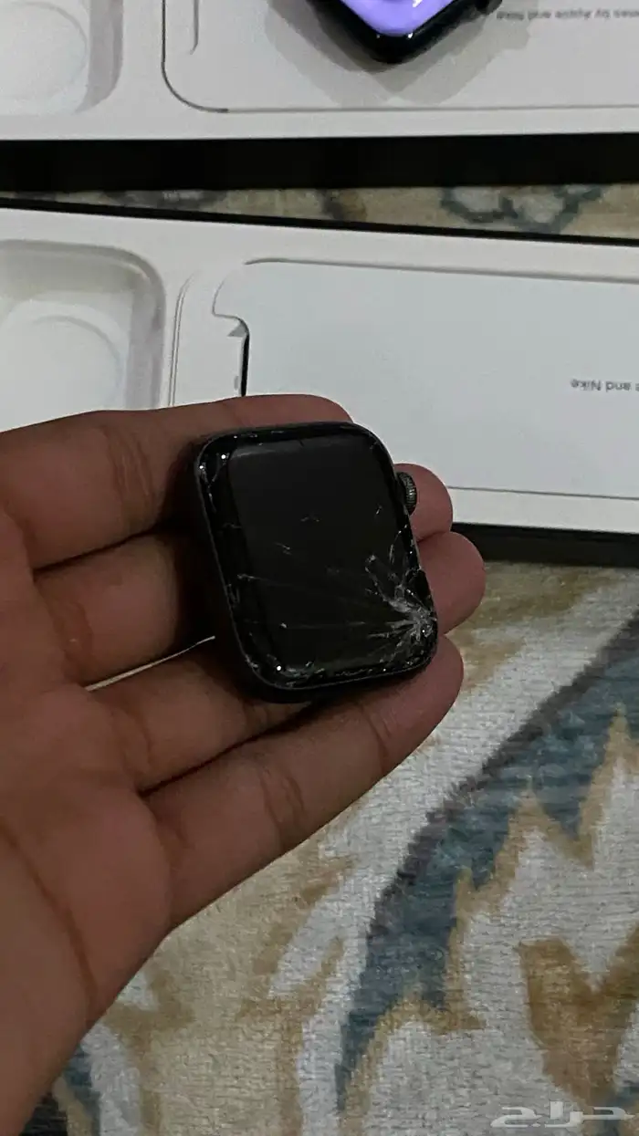ساعات ابل 6