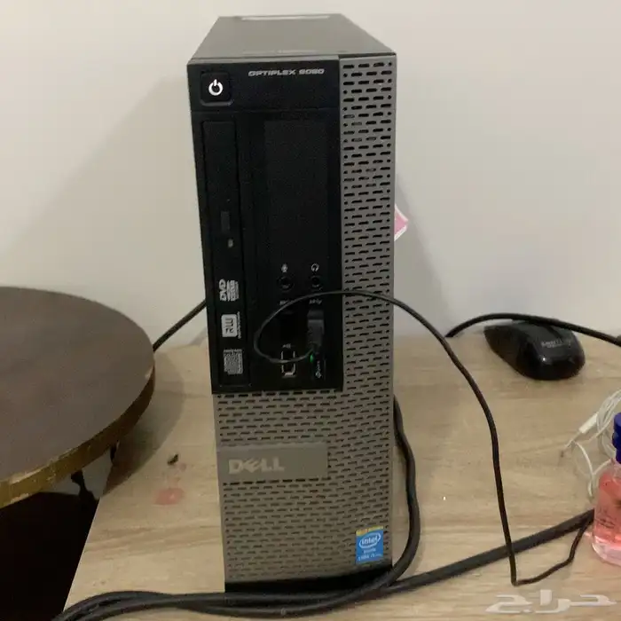 pc مع كيبورد وشاشه وماوس 1