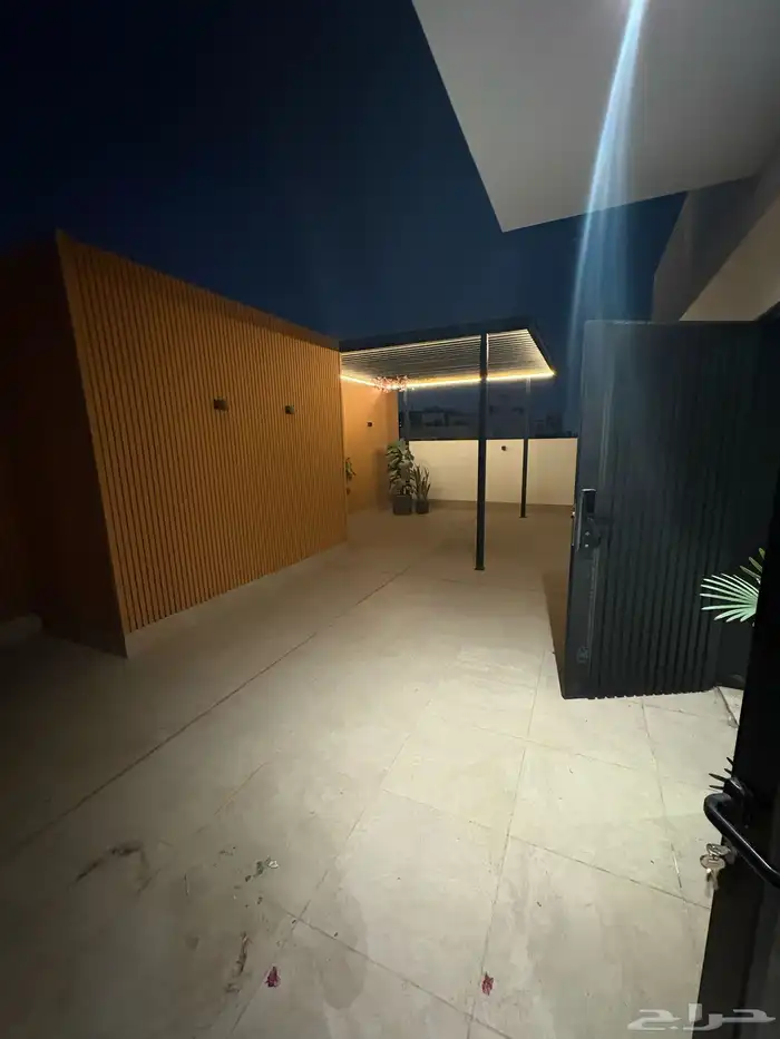 ترميم و تجديد فلل وعمائر وأعمال التشطيبات الداخلي والخارجي 17