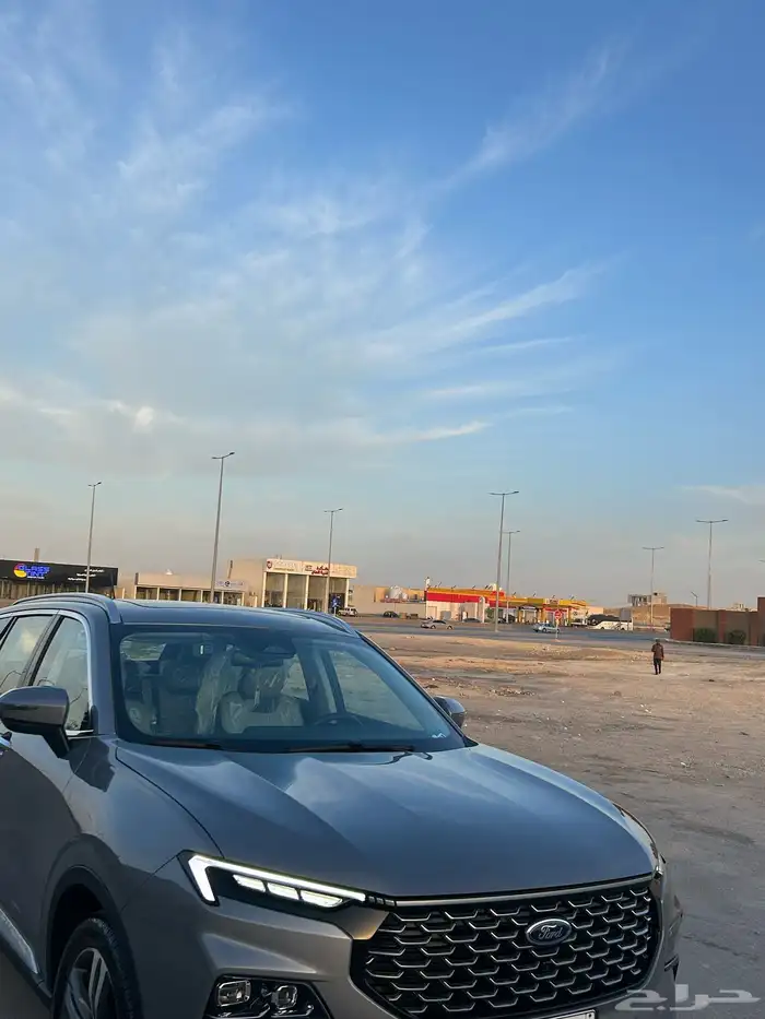 فورد تيريتوري تيتانيوم 2025 1