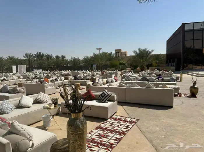 جلسات مغربيه (للإيجار) 2
