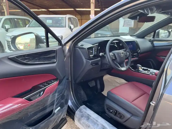 لكزس NX350 2025 (( تم البيع )) 4