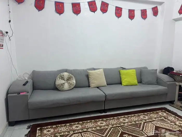 كنب وطاولة 1