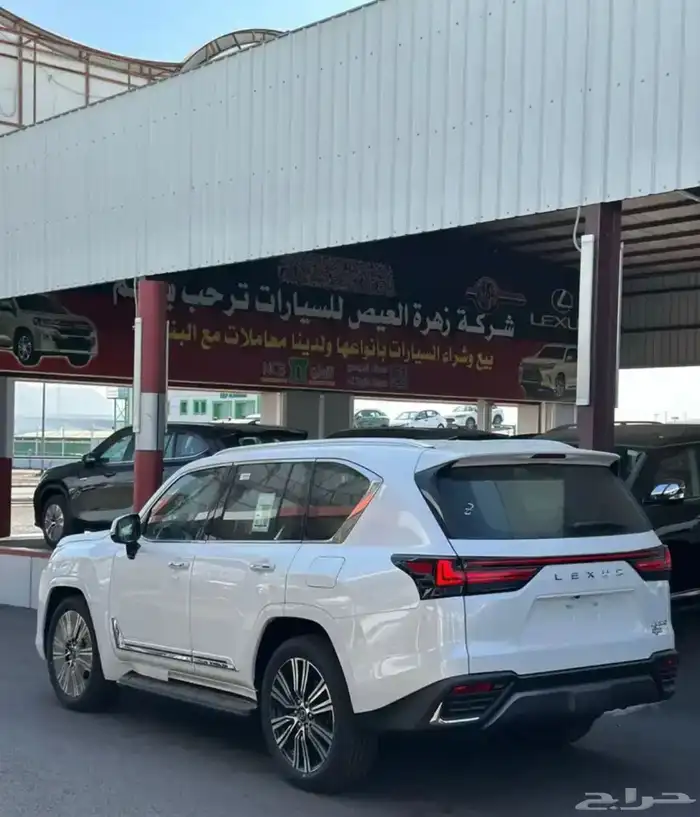 لكزس Lx600 BB الموديل 2024 اصفار 8