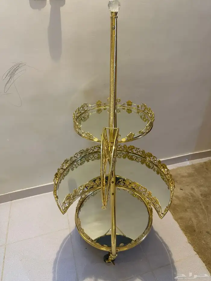 للبيع طاولة ظيافة 0